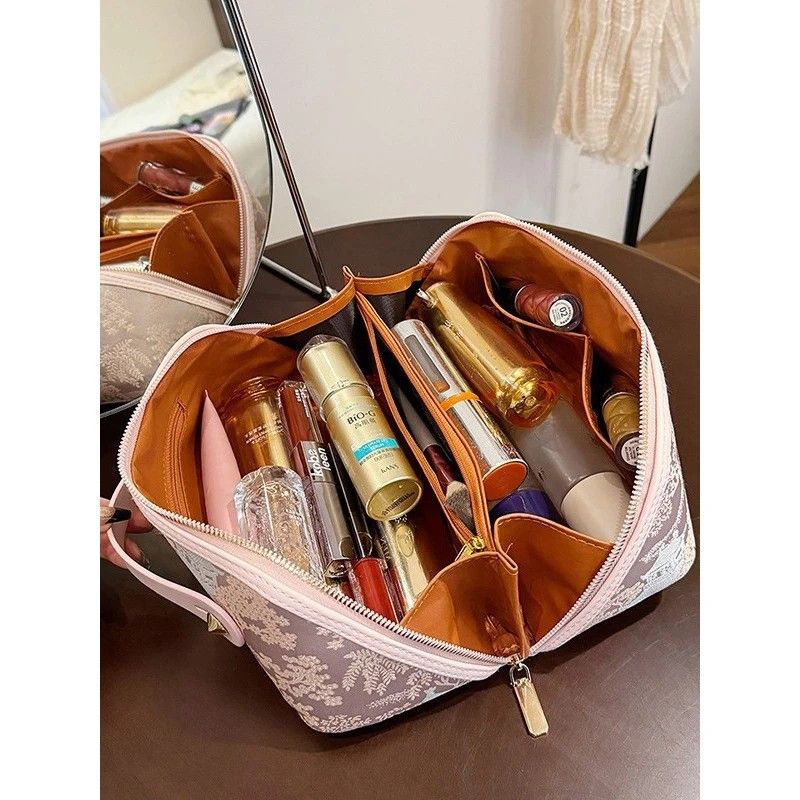 ✨ Large Capacity 3D Makeup Bag | Jacquard Fabric + Metal Zipper | Multi-Compartment Organizer, Fits Full Skincare & Makeup for Commute & Travel!/WHITE