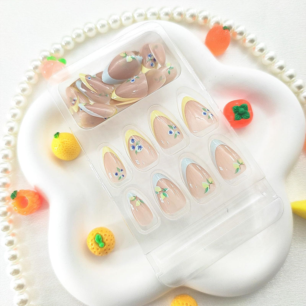 24pcsCute Press-on Nails for Daily Wear, Dates, Parties & Festivals - Ready-to-Use Fake Nails (light pink)